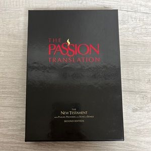 The Passion Translation - The New Testament With Psalms, Proverbs, And Song Of